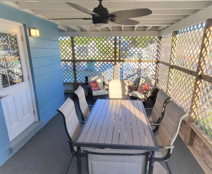 Bali Bungalow - Downtown Cocoa Beach Esterno foto